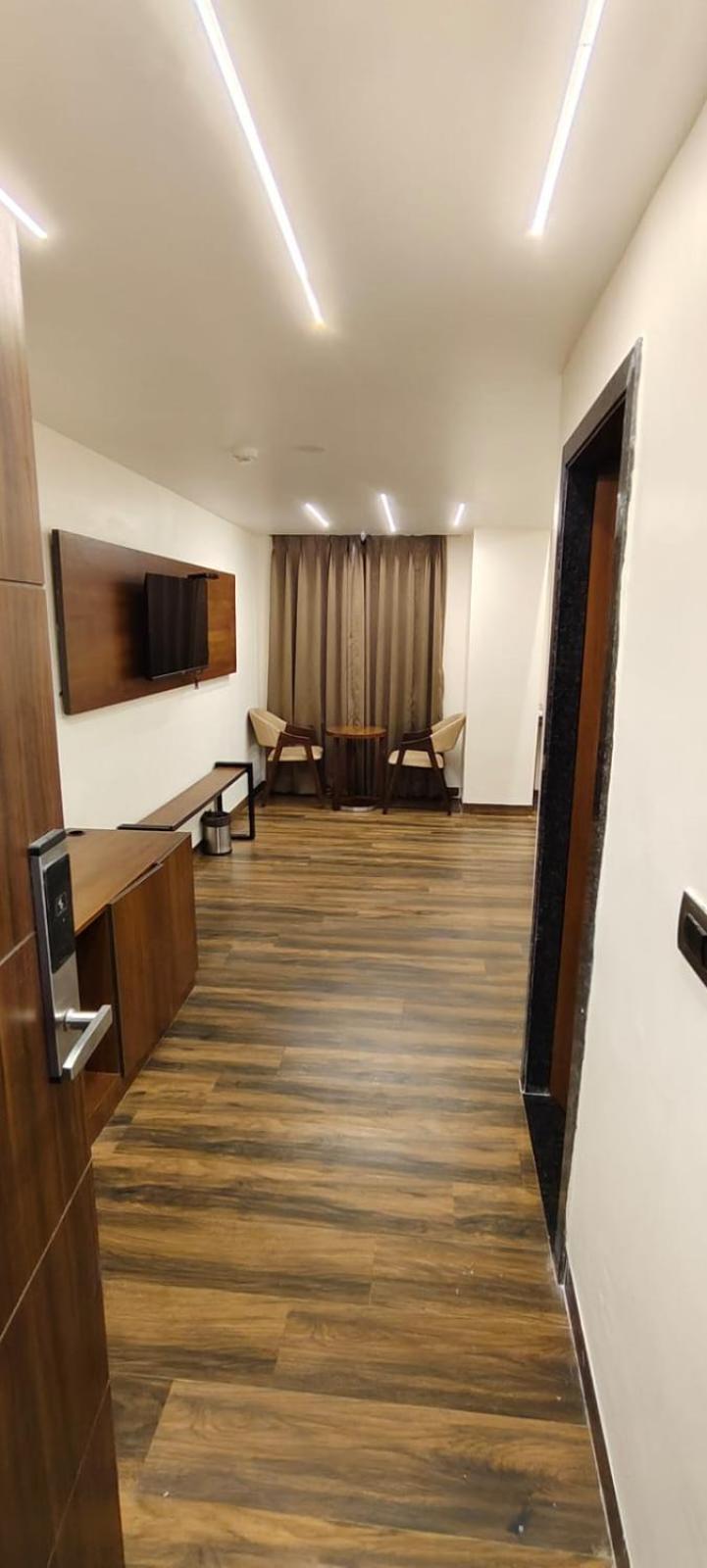 The Imperial Hotel & Restaurant Banswara Extérieur photo